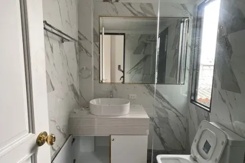 Haus in Watthana, Bangkok, Thailand 4 Schlafzimmer № 217004 - Foto 10
