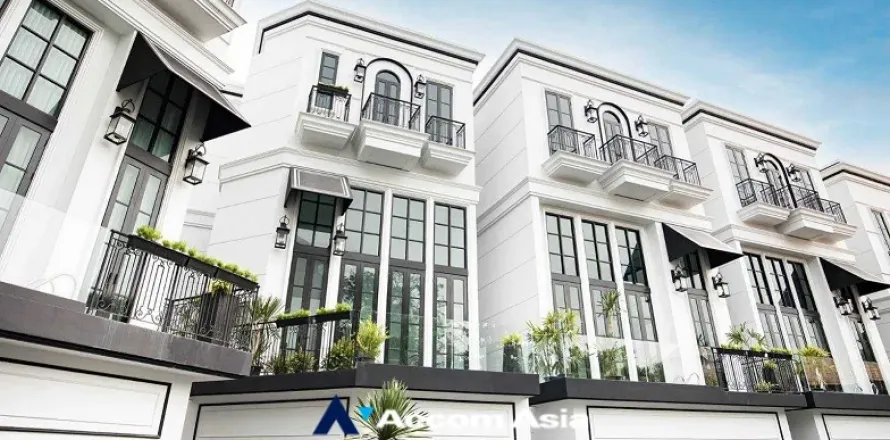 Haus in Watthana, Bangkok, Thailand 4 Schlafzimmer № 217004