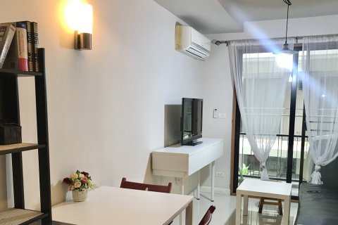 Condo à Khlong Toei, Bangkok, Thaïlande, 1 chambre № 200737 - photo 6