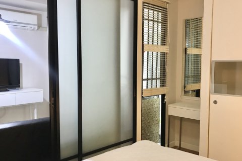 Condo à Khlong Toei, Bangkok, Thaïlande, 1 chambre № 200737 - photo 4