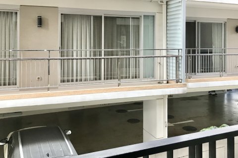 Condo à Khlong Toei, Bangkok, Thaïlande, 1 chambre № 200737 - photo 7