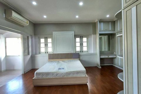 Дом в Бангкхэ, Бангкок, Таиланд с 3 спальнями  № 159095 - фото 5