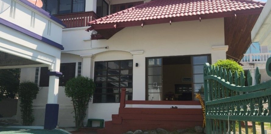 Дом в Бангкхэ, Бангкок, Таиланд с 3 спальнями  № 159095