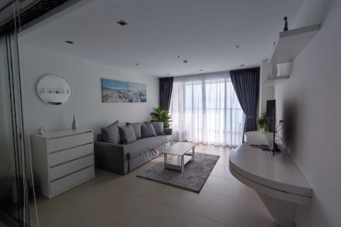 Studio dans le Condo à Pattaya, Thaïlande  № 173561 - photo 1