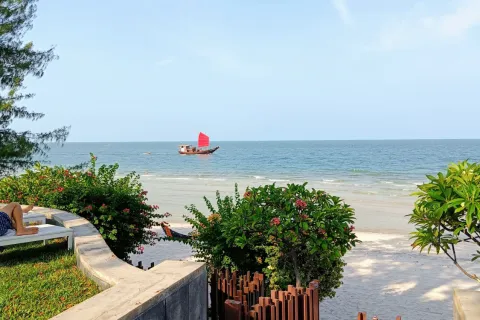 Кондоминиум с 2 спальнями в Хуа Хине, Таиланд № 173565 - фото 17