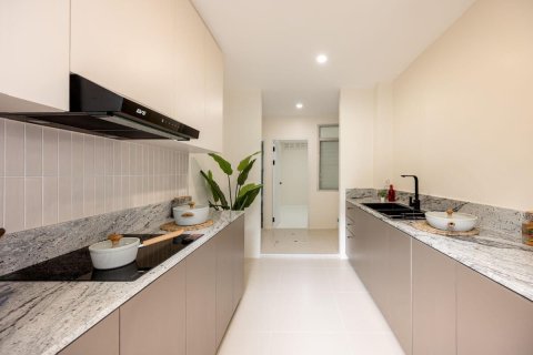 House in Chatuchak, Bangkok, Thailand 5 bedrooms № 173566 - photo 2