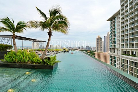 Condo in Pattaya, Thailand, 1 bedroom № 198412 - photo 14