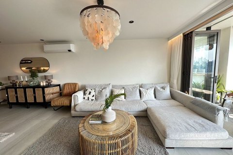 Condo in Bangkok, Thailand, 3 bedrooms  № 143285 - photo 3