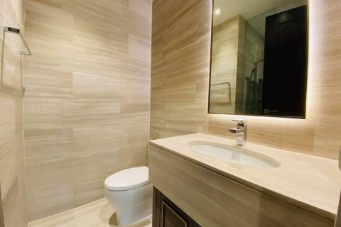 Condo in Bangkok, Thailand, 2 bedrooms  № 143283 - photo 7