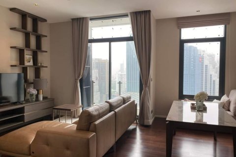 Condo in Bangkok, Thailand, 2 bedrooms  № 143283 - photo 2