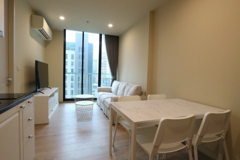 Condo in Bangkok, Thailand, 1 bedroom  № 143286 - photo 1