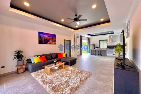 Haus in Pattaya, Thailand 3 Schlafzimmer № 220460 - Foto 2