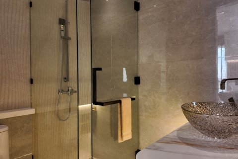 Apartamento de 4 habitaciones en Pattaya, Tailandia № 170387 - foto 21