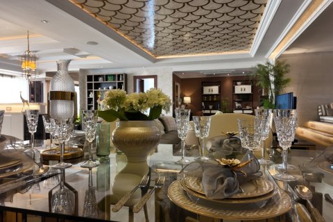 Apartment in Pattaya, Thailand 4 rooms № 170387 - photo 2