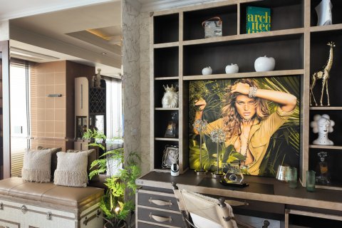 Apartamento de 4 habitaciones en Pattaya, Tailandia № 170387 - foto 5