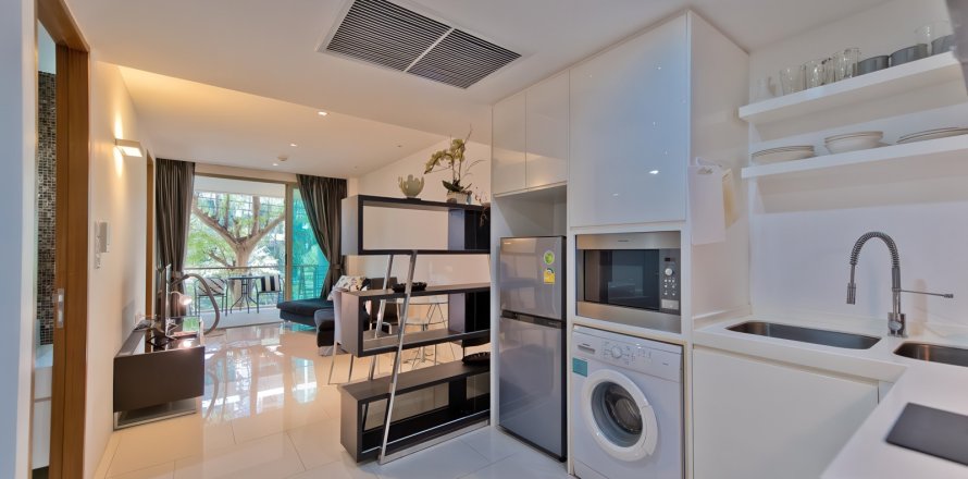 Apartment in Pattaya, Thailand 2 bedrooms № 170389