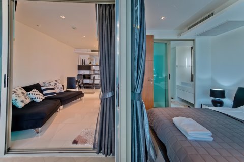 Apartment in Pattaya, Thailand 2 bedrooms № 170389 - photo 5