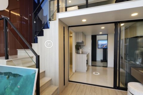 Studio in the Condo in Bangkok Noi, Thailand № 147126 - photo 1