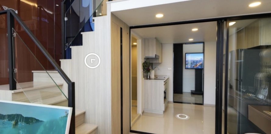 Studio in the Condo in Bangkok Noi, Thailand № 147126