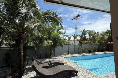 Villa à Surat Thani, Thaïlande 4 chambres № 147129 - photo 4