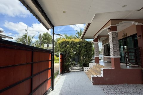 Villa à Surat Thani, Thaïlande 4 chambres № 147129 - photo 5