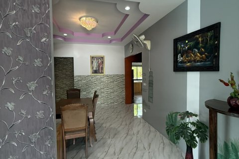 Villa à Surat Thani, Thaïlande 4 chambres № 147129 - photo 15