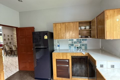 Villa à Surat Thani, Thaïlande 4 chambres № 147129 - photo 10