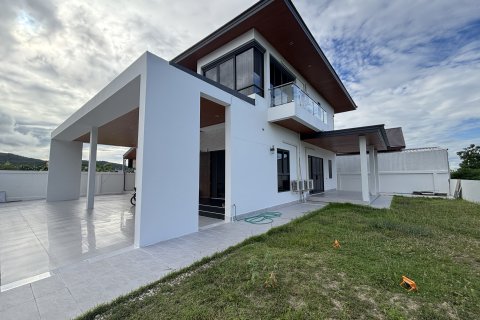 Дом в Хуа Хине, Таиланд с 4 спальнями  № 147130 - фото 8