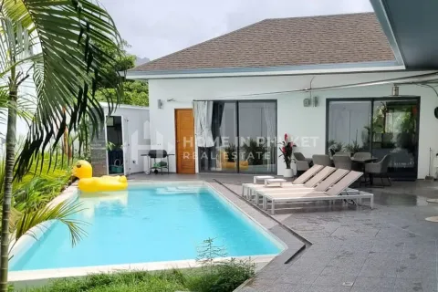 House in Rawai, Thailand 4 bedrooms № 209508 - photo 2