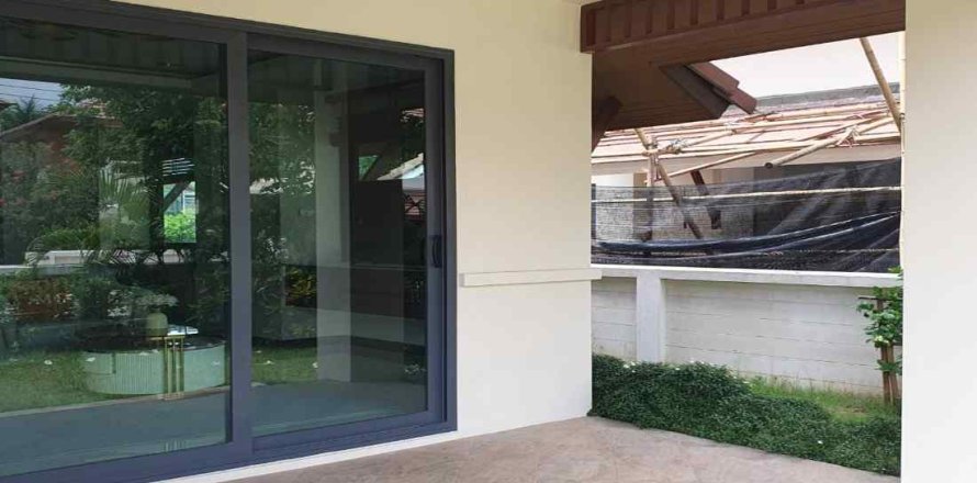 Дом в Чиангмае, Таиланд с 4 спальнями № 162810