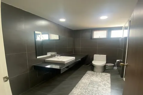 House in Chiang Mai, Thailand 4 bedrooms № 162811 - photo 15