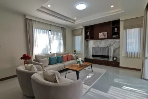 Дом в Чиангмае, Таиланд с 5 спальнями  № 162809