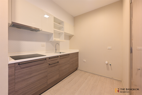Condo à Bangkok, Thaïlande, 3 chambres № 184591 - photo 9