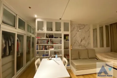 Condo à Khlong Toei, Bangkok, Thaïlande, 1 chambre  № 219930