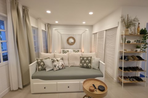 Studio dans le Condo à Phuket, Thaïlande № 154982 - photo 3