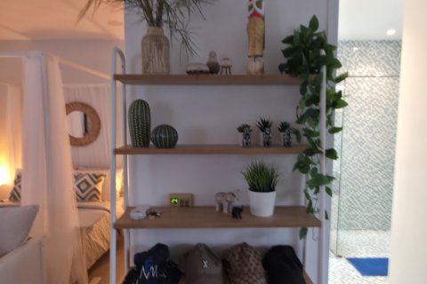 Studio dans le Condo à Phuket, Thaïlande № 154982 - photo 16