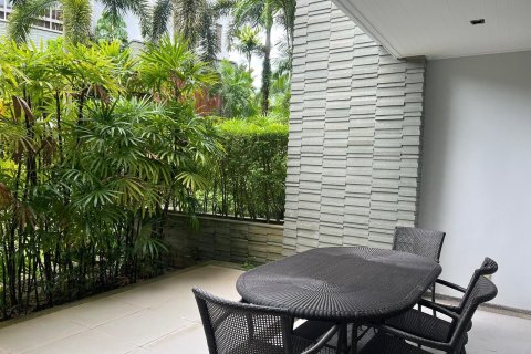 Condo in Phuket, Thailand, 3 bedrooms  № 154986 - photo 4