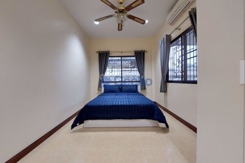 House in Pattaya, Thailand 3 bedrooms № 201874 - photo 12