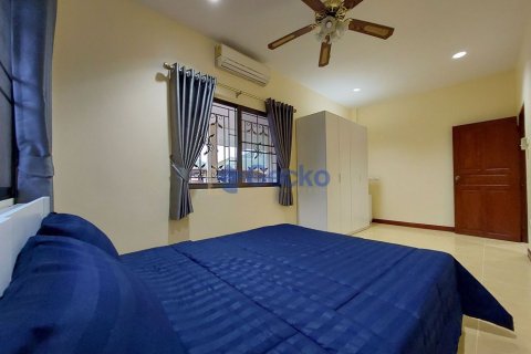 House in Pattaya, Thailand 3 bedrooms № 201874 - photo 14