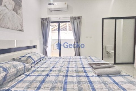 House in Pattaya, Thailand 4 bedrooms № 201870 - photo 26