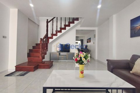 House in Pattaya, Thailand 4 bedrooms № 201870 - photo 5