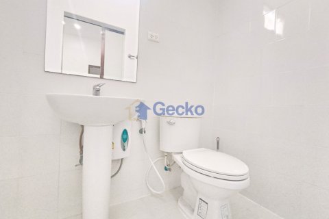 House in Pattaya, Thailand 4 bedrooms № 201870 - photo 24