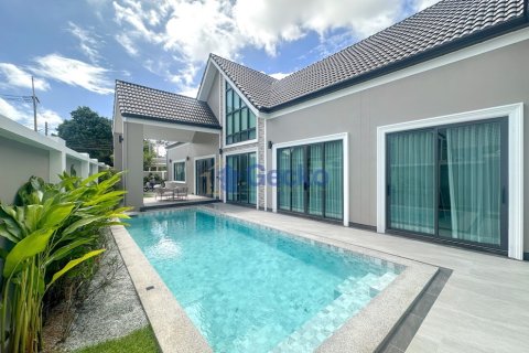 House in Pattaya, Thailand 4 bedrooms № 201871 - photo 6