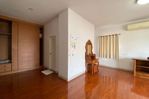 Дом в Чиангмае, Таиланд с 3 спальнями  № 120185 - фото 27