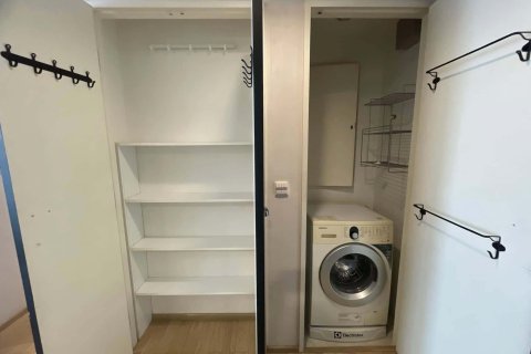 Condo à Khlong Toei, Bangkok, Thaïlande, 2 chambres  № 140950 - photo 13