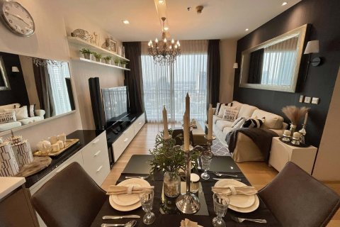 Condo à Khlong Toei, Bangkok, Thaïlande, 2 chambres № 140950