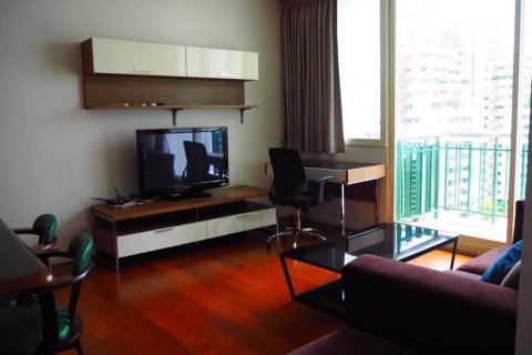 Кондоминиум с 2 спальнями в Ваттхане, Бангкок, Таиланд № 140947 - фото 4