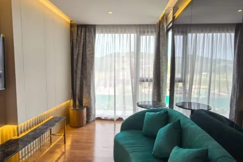 Condo in Bang Tao, Thailand, 1 bedroom  № 175617 - photo 13