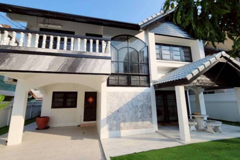 Maison à Pattaya, Thaïlande 3 chambres № 172700