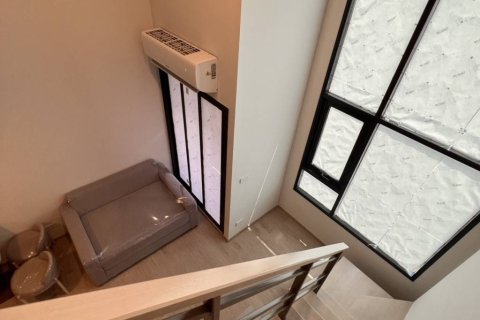 Loft à Chatuchak, Bangkok, Thaïlande 1 chambre № 172696 - photo 5